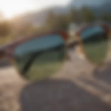 Elegant Frame Design Detailed view of the frame design of Ray-Ban Clubmaster Polarized sunglasses